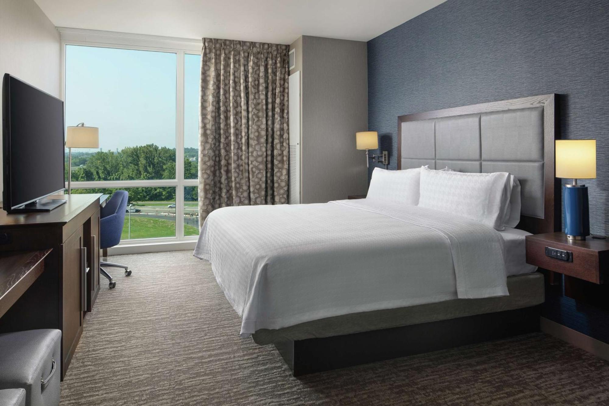 Hampton Inn & Suites Teaneck/Glenpointe Exteriér fotografie