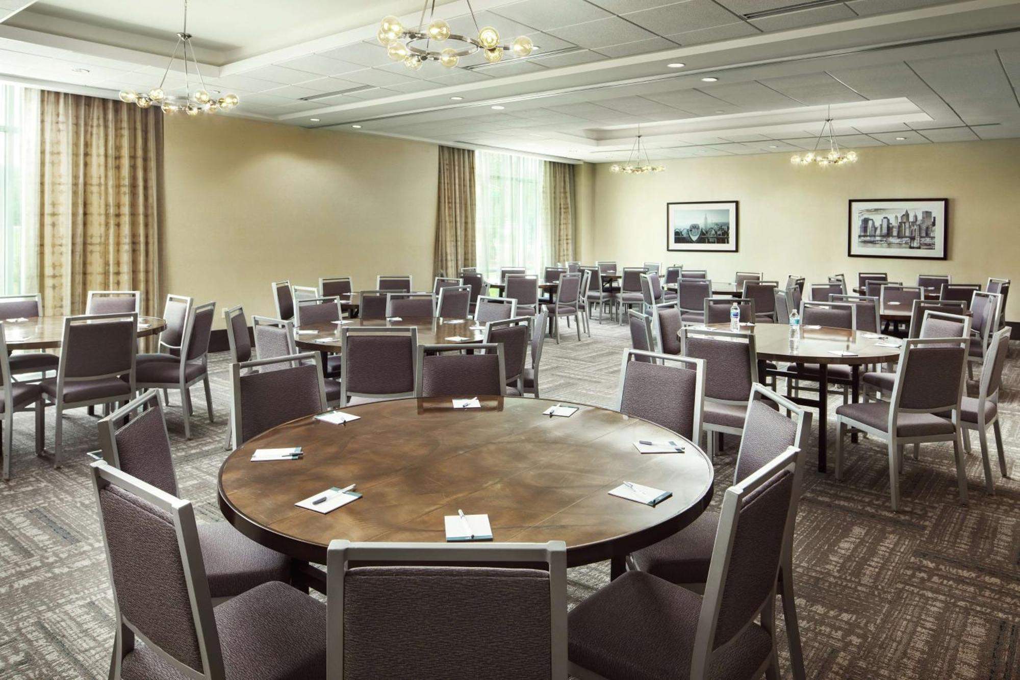 Hampton Inn & Suites Teaneck/Glenpointe Exteriér fotografie
