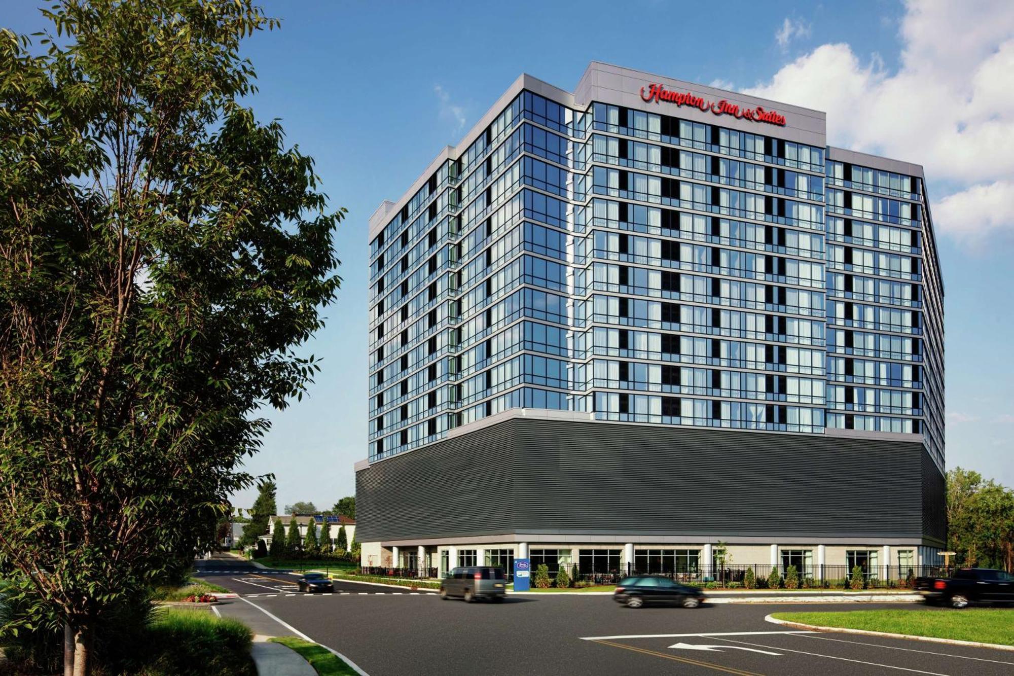 Hampton Inn & Suites Teaneck/Glenpointe Exteriér fotografie